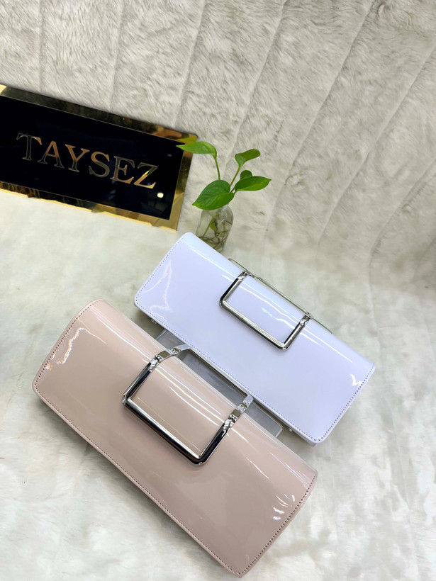کیف مجلسی شب ورنی ساده دسته تاشو به همراه زنجیر دوشی(سایز بزرگ)