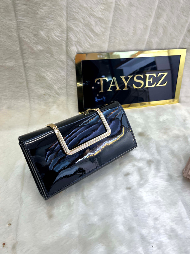کیف مجلسی شب پاکتی ورنی دسته تاشو به همراه زنجیر دوشی(سایز کوچک)